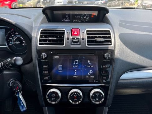 Used 2018 Subaru Forester 2.5i Premium AWD/4WD image 24