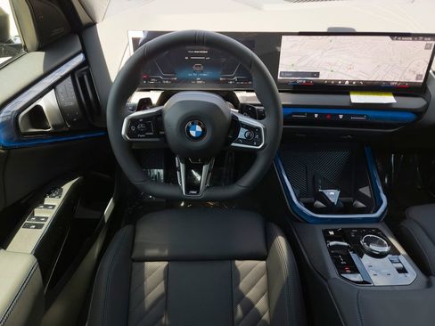 New 2026 BMW X3 xDrive30 w/ M Sport Package AWD/4WD image 16