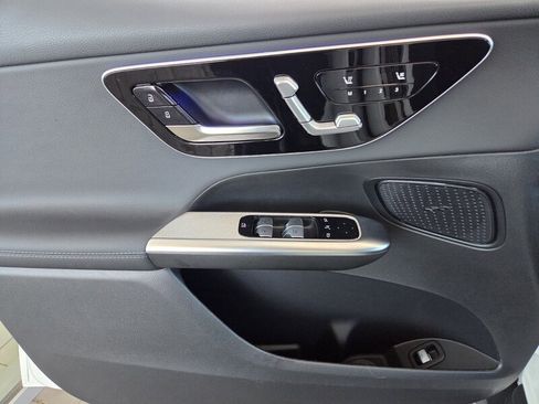 New 2026 Mercedes-Benz GLC 300 image 21