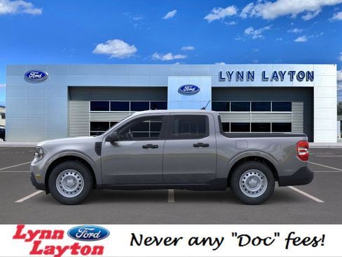 New 2026 Ford Maverick XL image 3