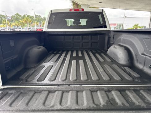 Used 2025 RAM 2500 Big Horn AWD/4WD image 30