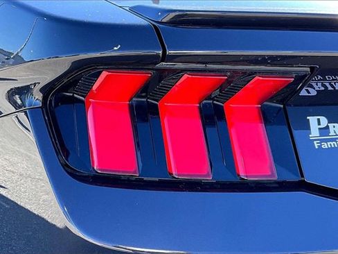 Used 2024 Ford Mustang Premium image 22