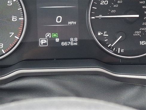 Certified 2025 Subaru Outback Limited image 21