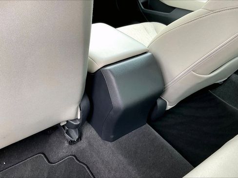 Used 2024 Honda Accord EX image 10