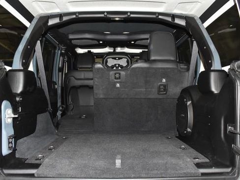 Used 2024 Jeep Wrangler Unlimited Rubicon image 33