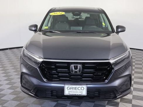 Used 2024 Honda CR-V EX image 3