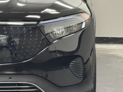 Certified 2024 Mercedes-Benz EQB 300 4MATIC image 7