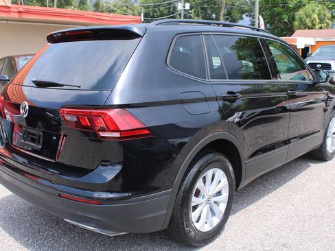 Used 2019 Volkswagen Tiguan S FWD image 4