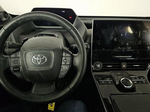 Used 2024 Toyota bZ4X Limited image 10