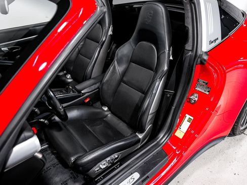 Used 2015 Porsche 911 Targa 4S AWD/4WD image 22