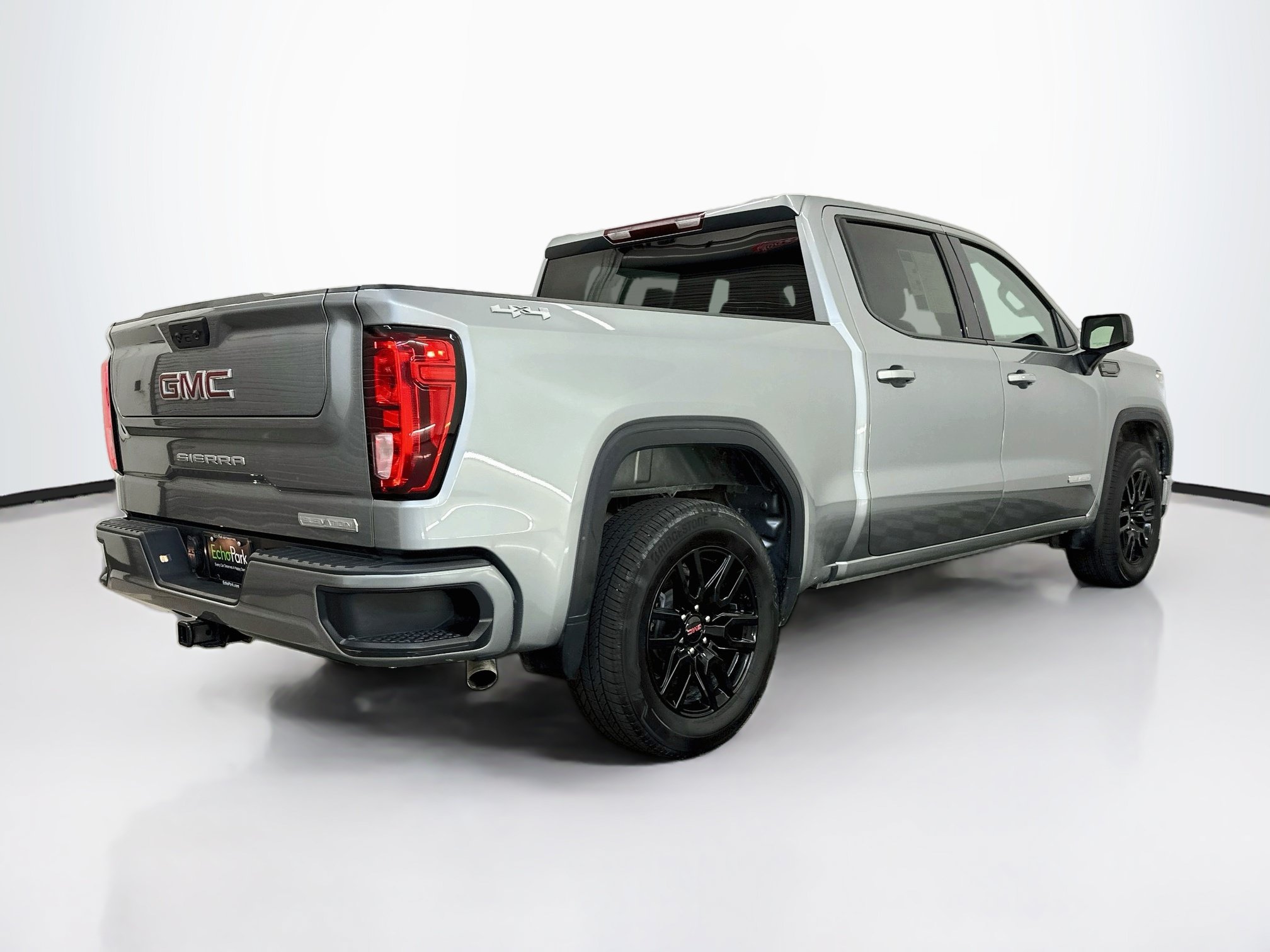 Used 2024 GMC Sierra 1500 Elevation AWD/4WD image 9