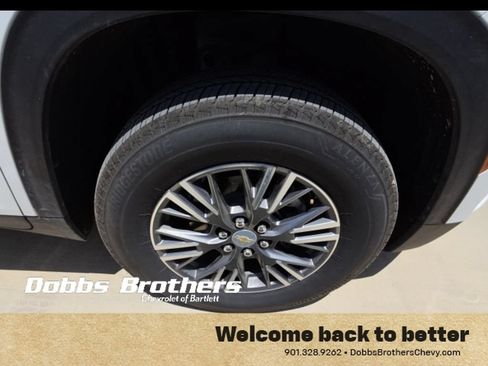 Used 2026 Chevrolet Traverse LT w/ Driver Confidence Package FWD image 20