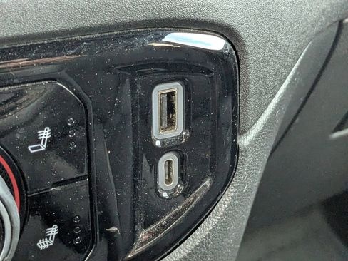 Used 2022 Chevrolet Silverado 1500 LT Trail Boss image 23