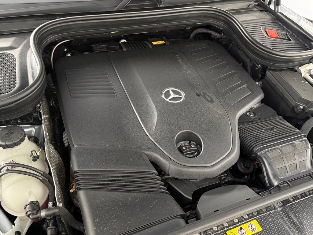 Certified 2025 Mercedes-Benz GLS 450 4MATIC w/ AMG Line Exterior image 49