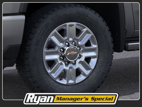New 2026 Chevrolet Silverado 2500 High Country w/ Technology Package image 9