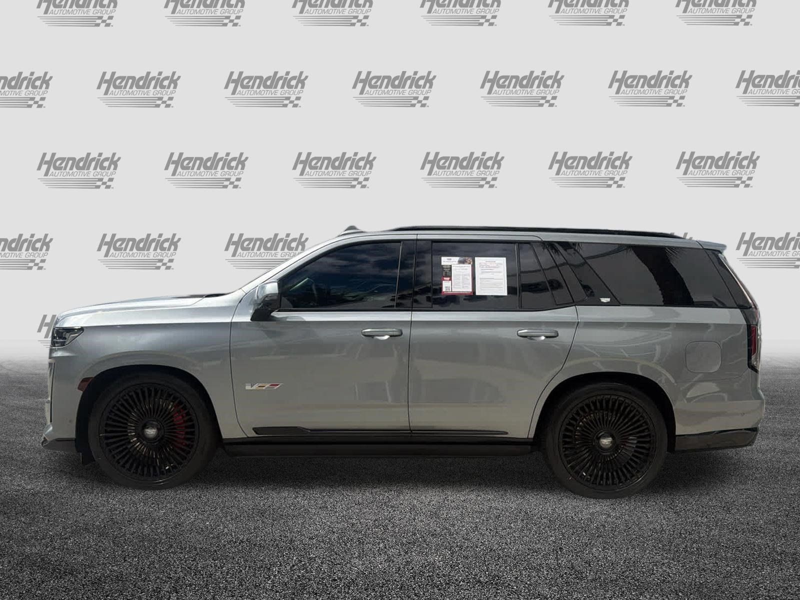 Used 2024 Cadillac Escalade V w/ LPO, ONYX Package AWD/4WD image 7