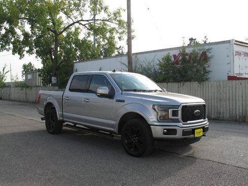Used 2020 Ford F150 Lariat w/ Equipment Group 502A Luxury AWD/4WD image 4