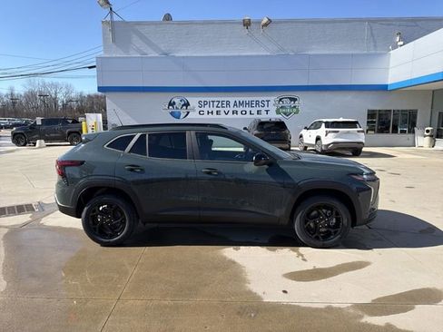 New 2026 Chevrolet Trax LT w/ Midnight Edition image 10