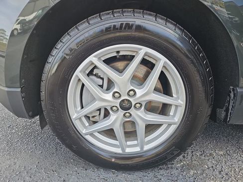 Used 2024 Ford Edge SEL image 33