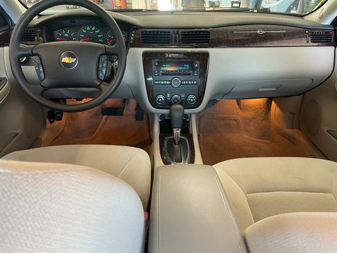 Used 2016 Chevrolet Impala Limited LS FWD image 8