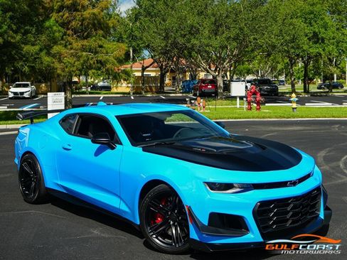 Used 2023 Chevrolet Camaro ZL1 RWD image 71