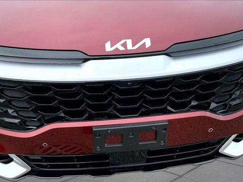 Used 2023 Kia Sportage SX FWD image 32