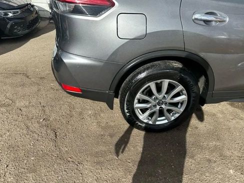 Used 2020 Nissan Rogue S w/ Special Edition Package image 7