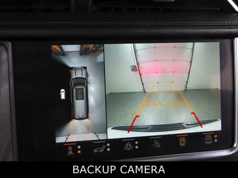 Used 2023 GMC Yukon XL Denali w/ Advanced Technology Package AWD/4WD image 20