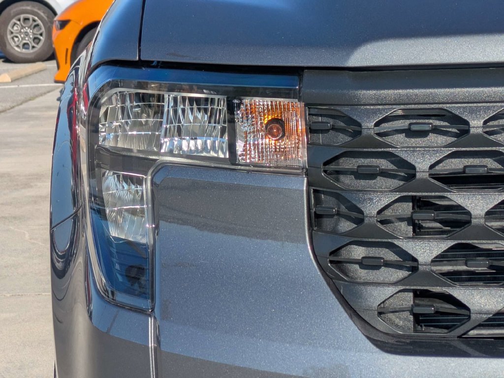 New 2026 Ford Maverick XLT FWD image 10