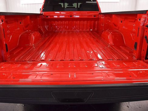 Used 2024 Chevrolet Silverado 2500 LTZ w/ LTZ Convenience Package image 7