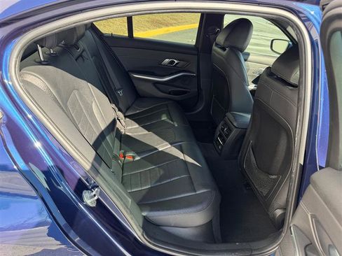 Used 2020 BMW 330i Sedan w/ Executive Package image 38