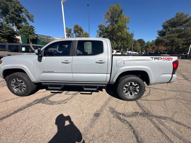 Used 2019 Toyota Tacoma TRD Sport w/ Technology Package AWD/4WD image 11