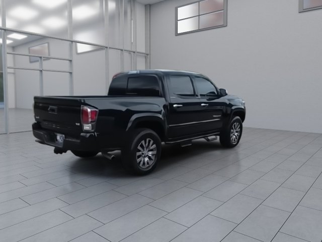 Used 2023 Toyota Tacoma Limited AWD/4WD image 8