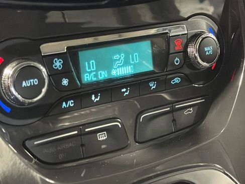 Used 2015 Ford Escape Titanium AWD/4WD image 25