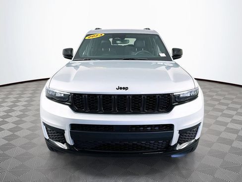 Used 2023 Jeep Grand Cherokee L Laredo AWD/4WD image 4