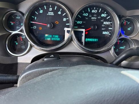 Used 2009 GMC Sierra 1500 SLE AWD/4WD image 4