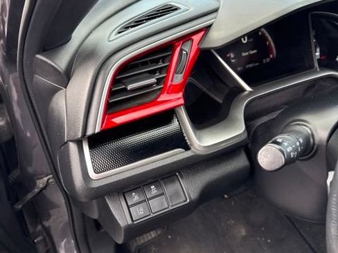 Used 2020 Honda Civic Sport image 10