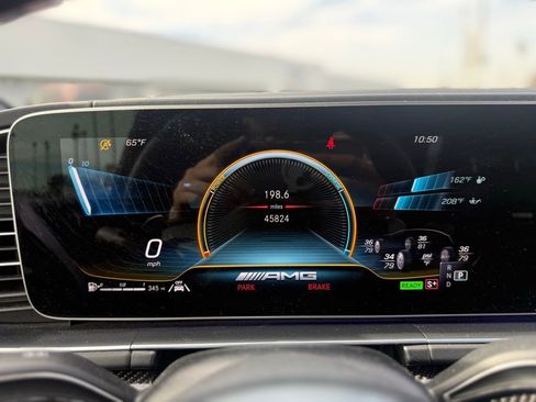 Used 2022 Mercedes-Benz GLE 53 AMG 4MATIC image 11