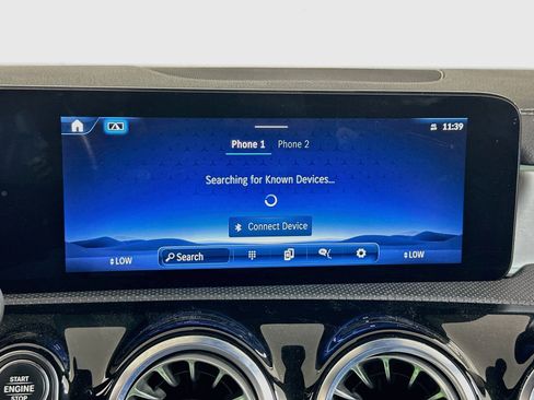 Used 2025 Mercedes-Benz CLA 250 image 22