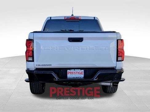 Used 2024 Chevrolet Colorado Z71 w/ LPO, Dark Essentials Package image 11