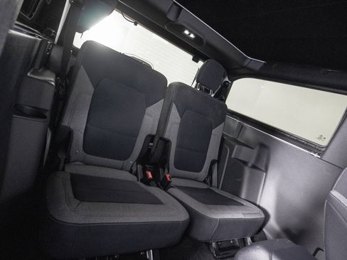 Used 2022 Ford Bronco 2-Door image 12