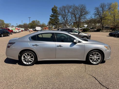 Used 2013 Nissan Maxima 3.5 S FWD image 7