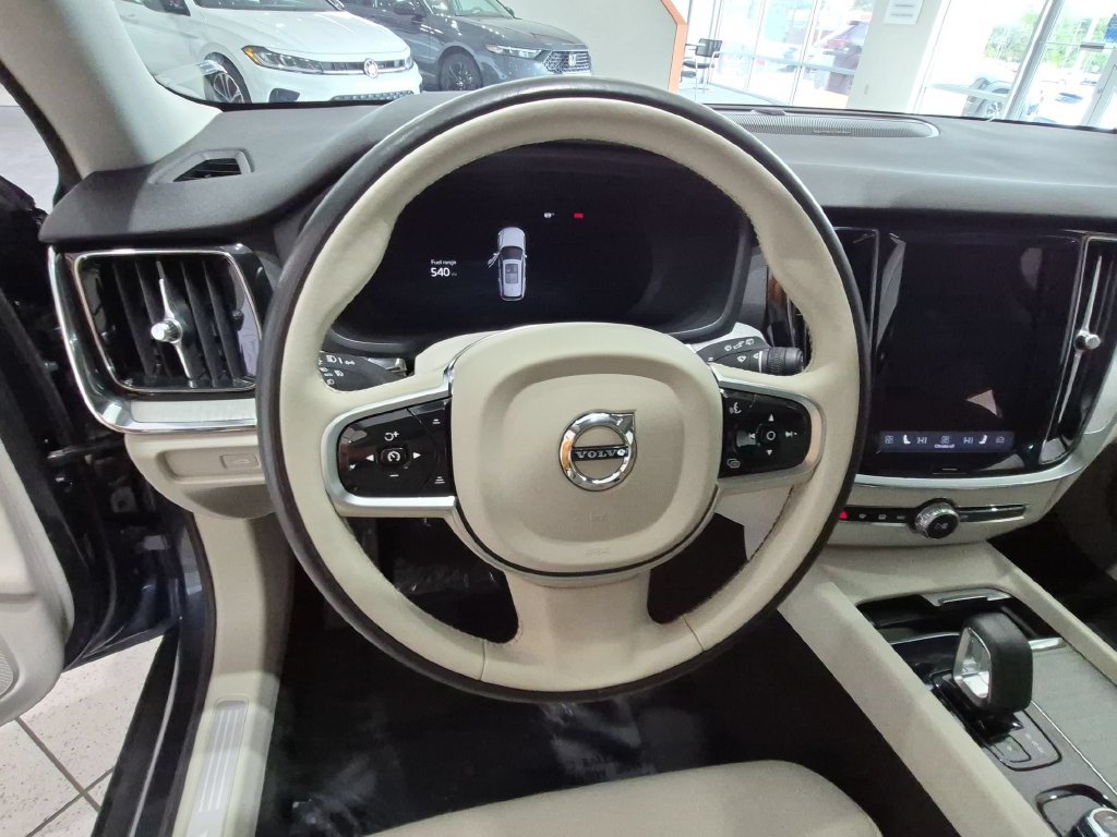 Used 2025 Volvo V60 B5 Cross Country Plus AWD/4WD image 20