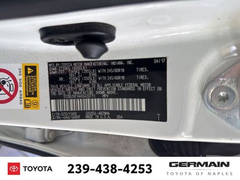 Used 2017 Toyota Highlander Plus AWD/4WD image 23