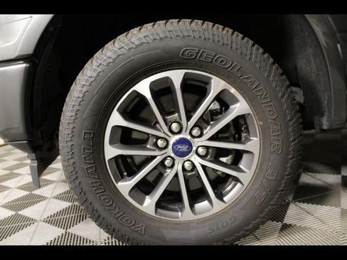 Used 2019 Ford F150 XLT w/ Equipment Group 302A Luxury AWD/4WD image 26