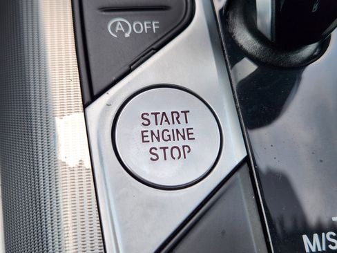 Used 2022 BMW 430i xDrive 430i xDrive w/ M Sport Package image 20