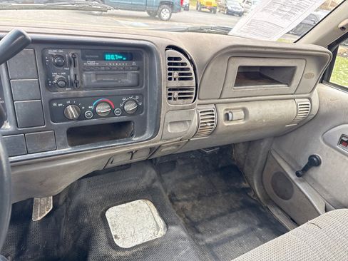 Used 1999 Chevrolet Silverado 3500 C3500-HD w/ Comfort & Convenience Pkg image 13