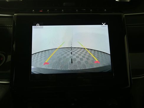 Used 2022 Jeep Grand Cherokee Altitude image 28