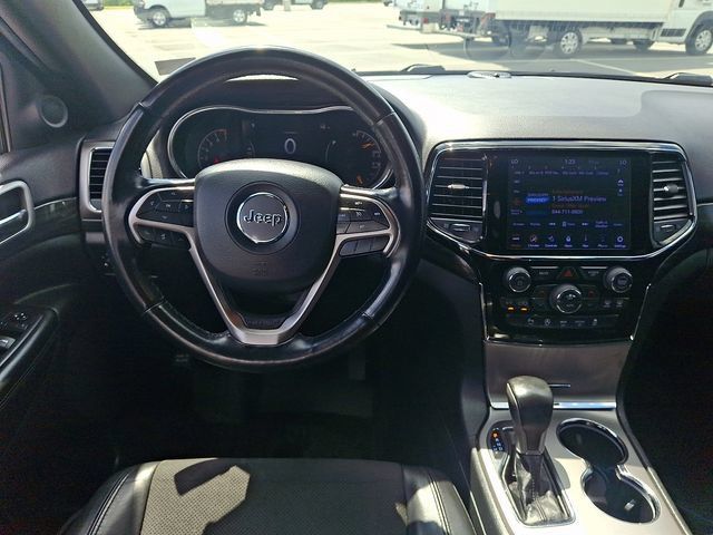 Used 2020 Jeep Grand Cherokee Altitude AWD/4WD image 11