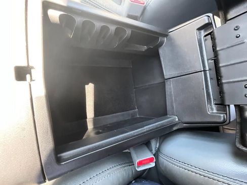 Used 2014 Ford F150 XLT w/ Equipment Group 302A Luxury AWD/4WD image 27
